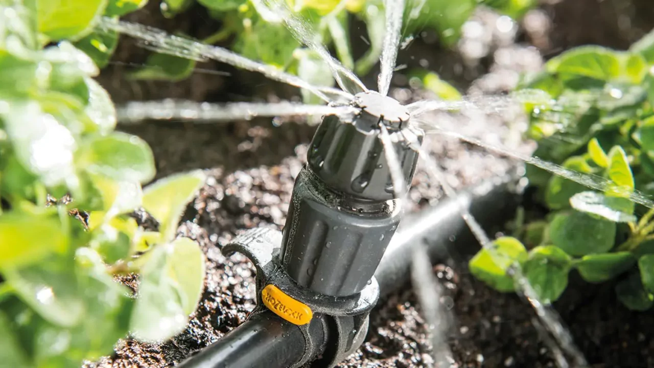 Automatic Watering Systems for Indoor Plants 1 Best Automatic Drip Watering System