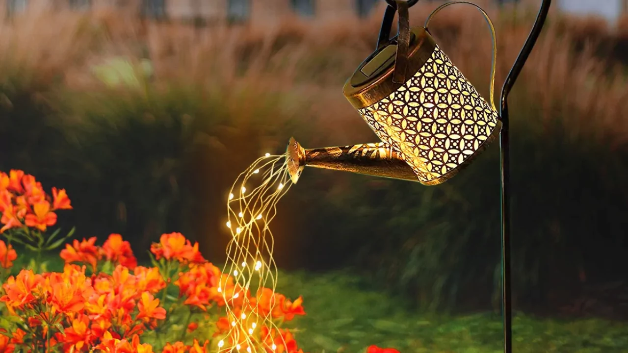 How to Light Up Backyard Without Electricity