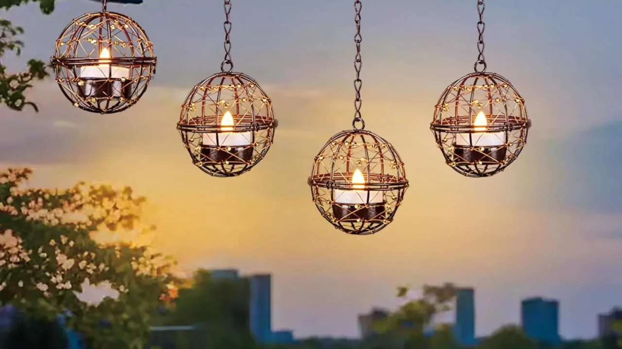 Solar outdoor chandelier