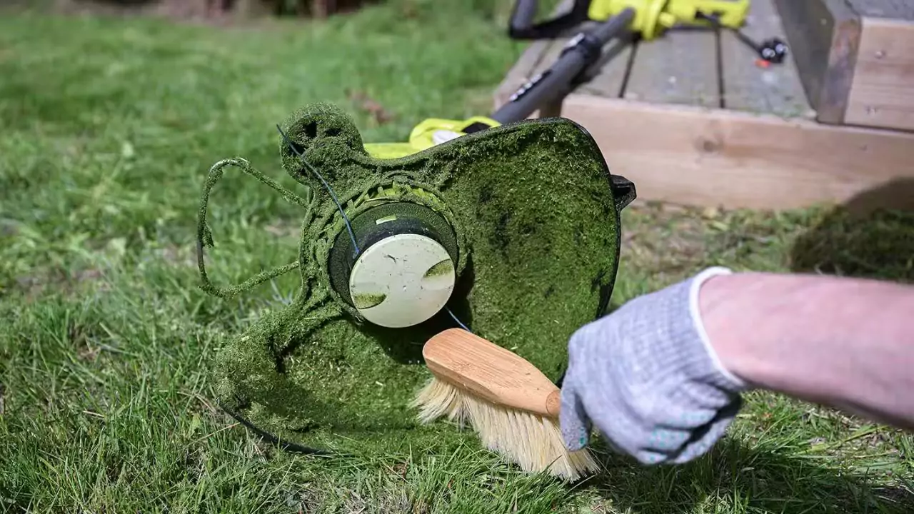 Most grass strimmers are easy to clean after use