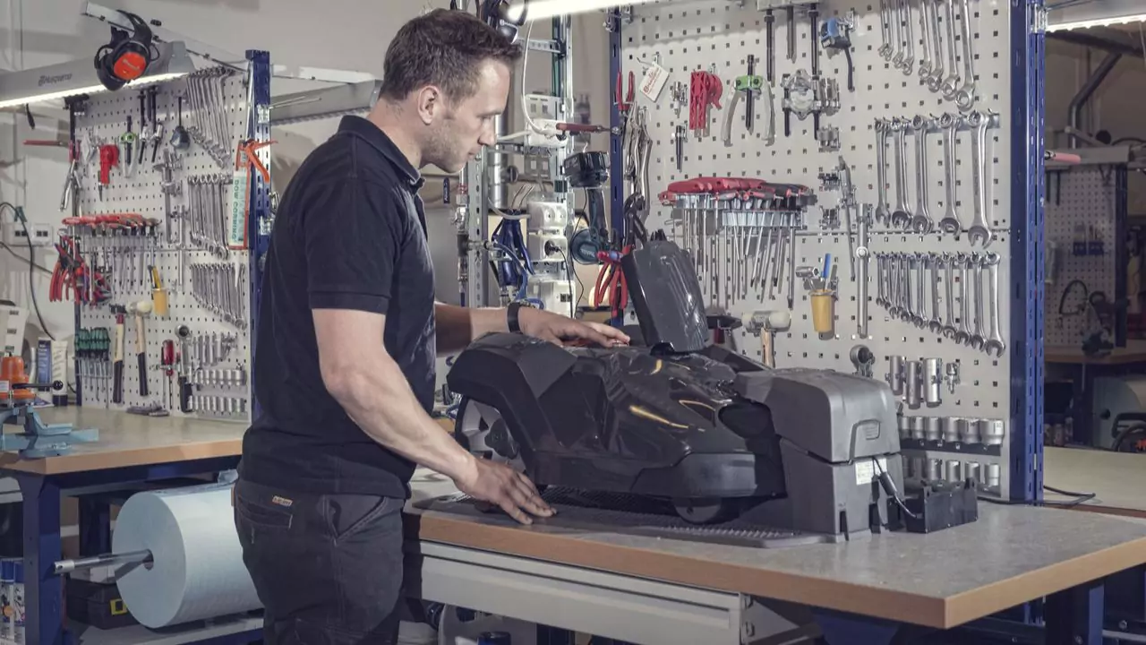 How Long Do Robotic Mowers Last