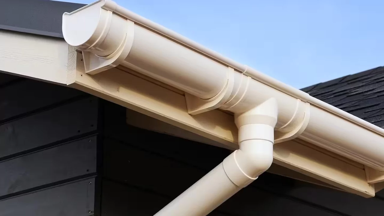 Seamless gutters shapes