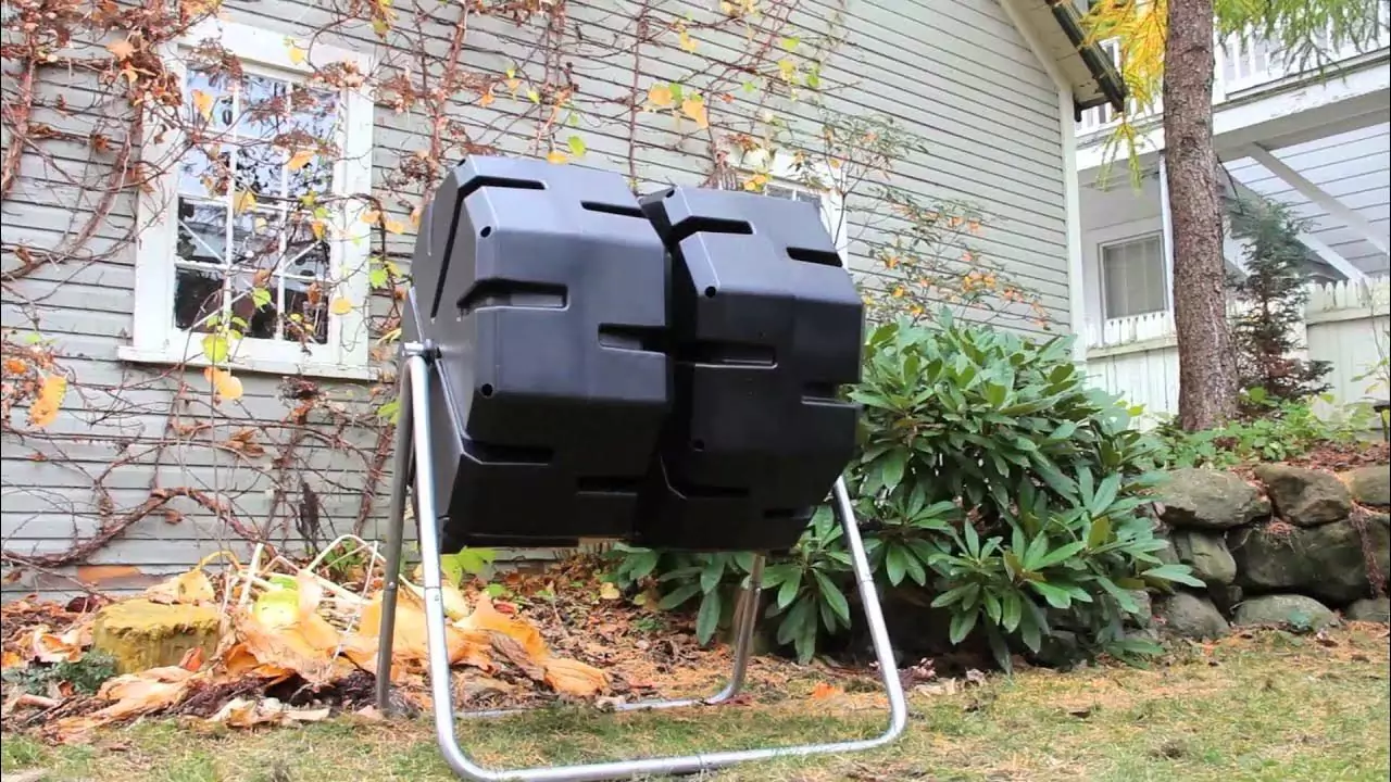 Where to Place a Compost Tumbler