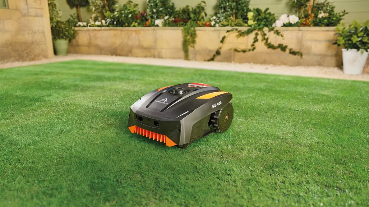 Which Robotic Mower Trims the Closest to the Edge