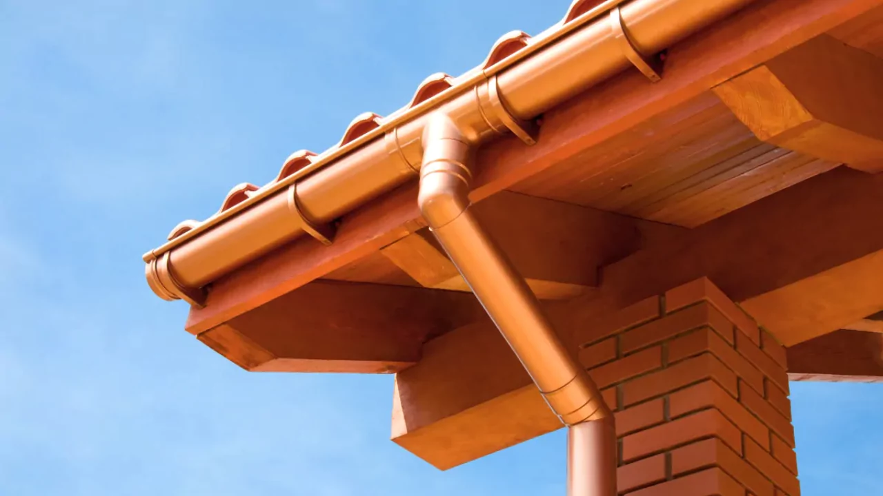 How to Clean Copper Gutters (Simple and Effective Methods) 1 Tips for cleaning copper gutters