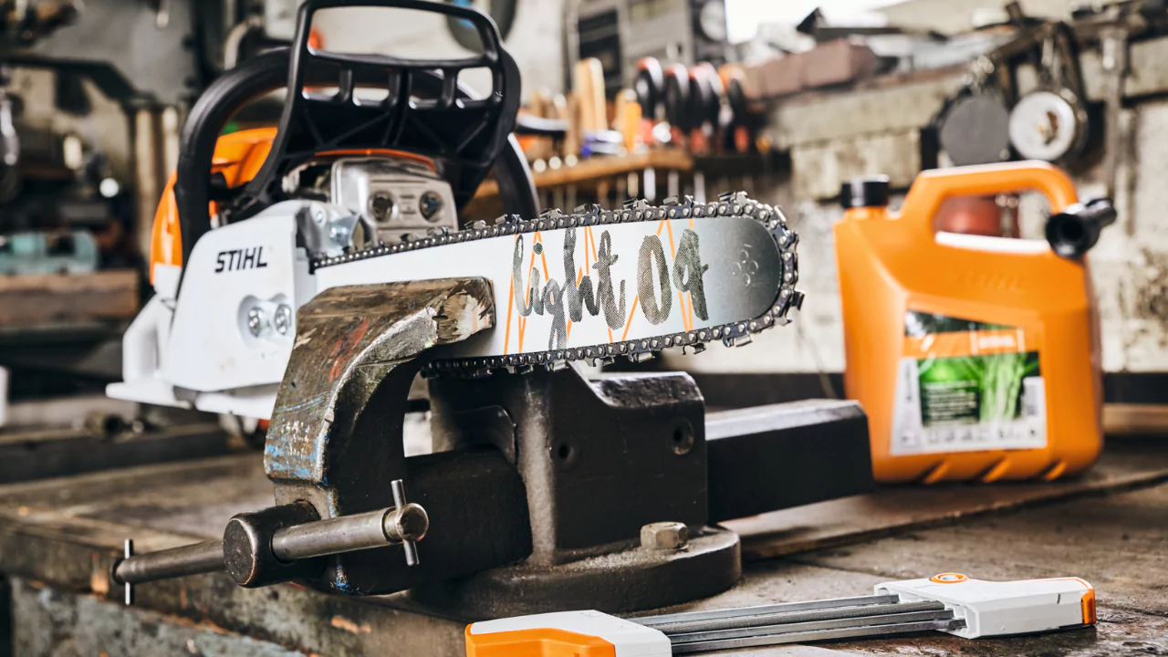 Types of chainsaw sharpening tools 2