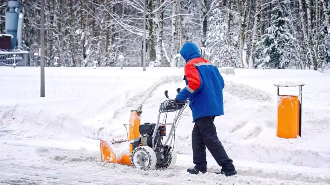 7 Best Snow Clearers and Snow Throwers
