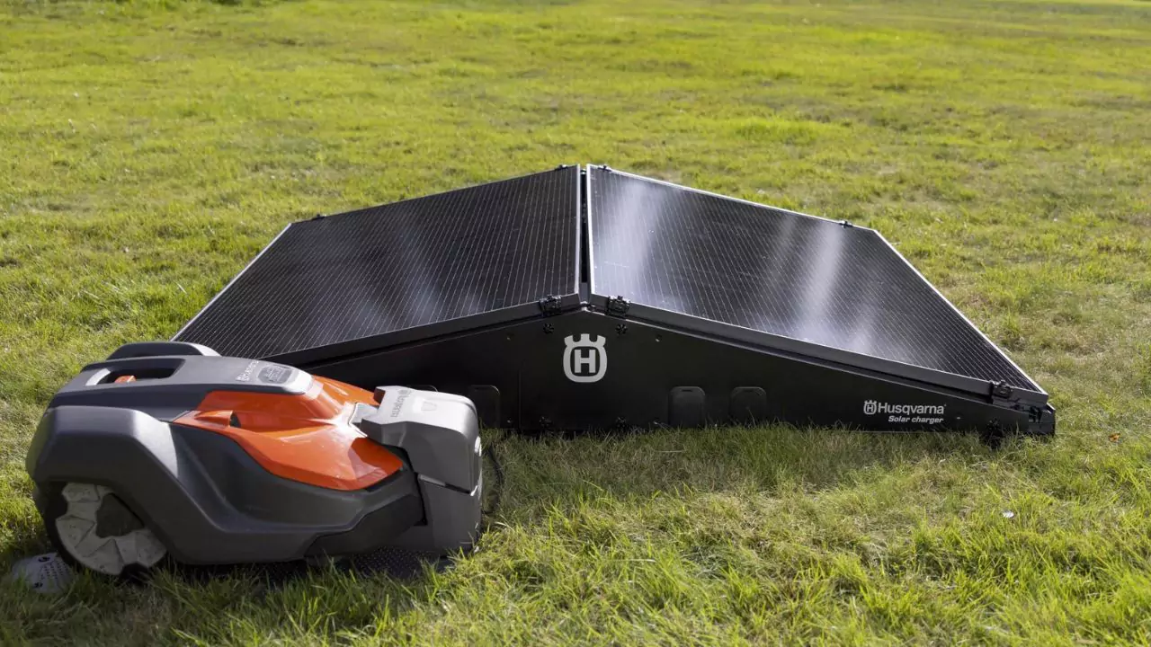 Husqvarna solar mower