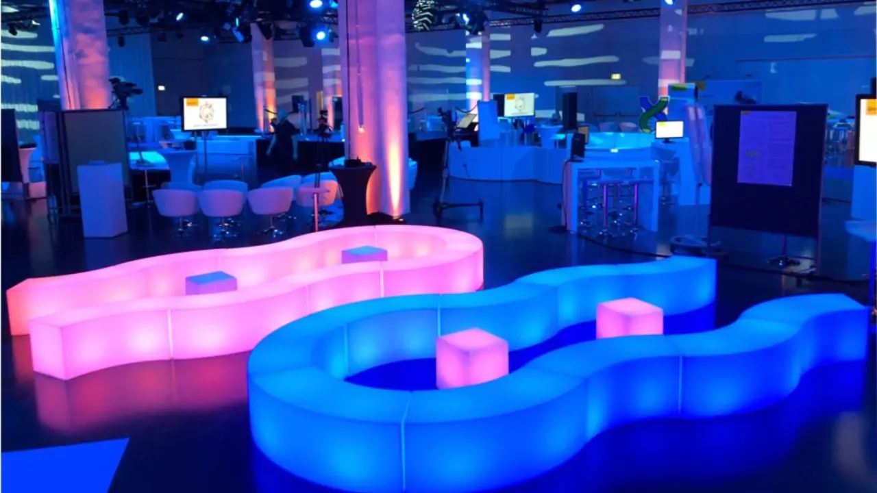 9 Unusual Festoon Lights for Your Garden 2 Lit Up Furniture