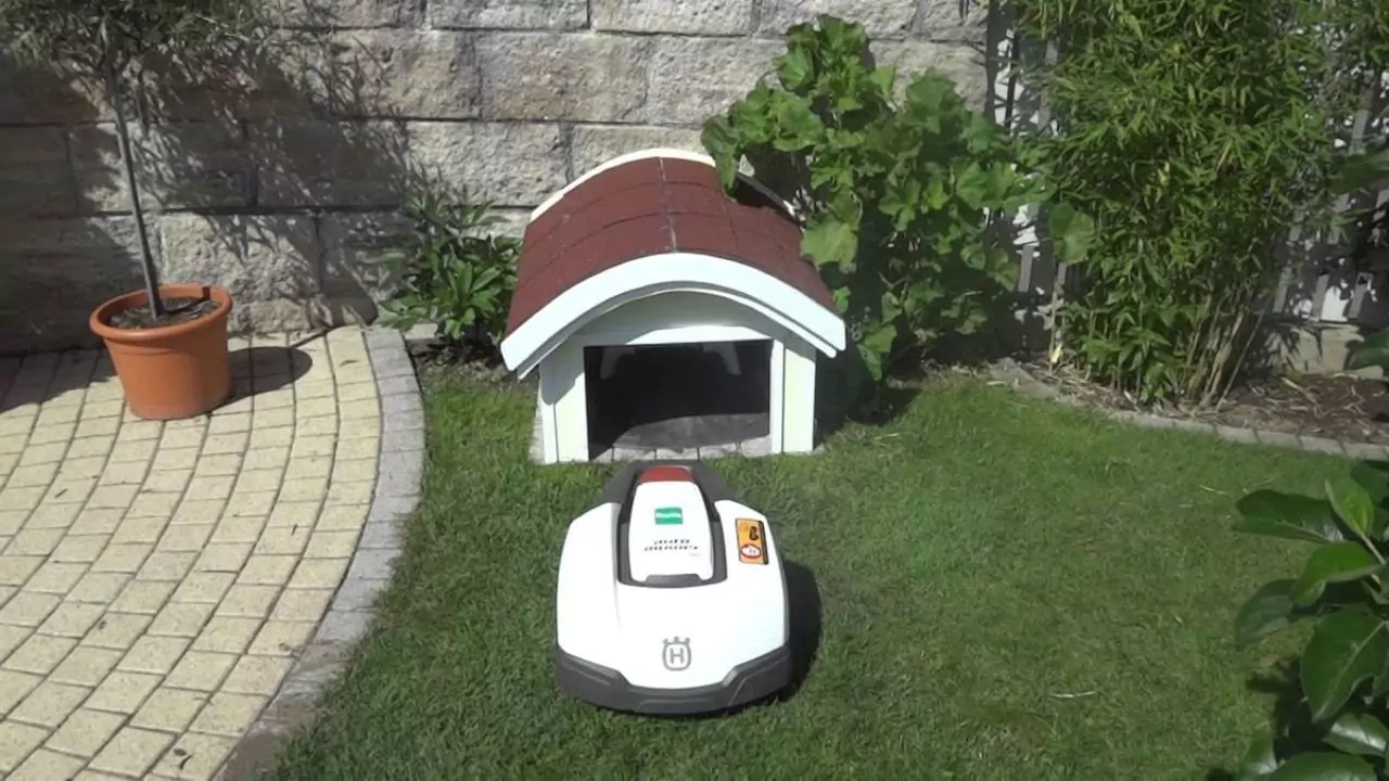 Do Robotic Mowers Work In The Rain? 2 mower and charging station